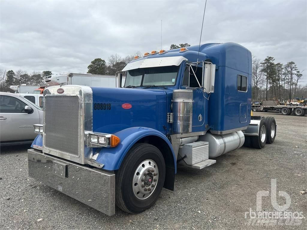 Peterbilt 379 牵引车