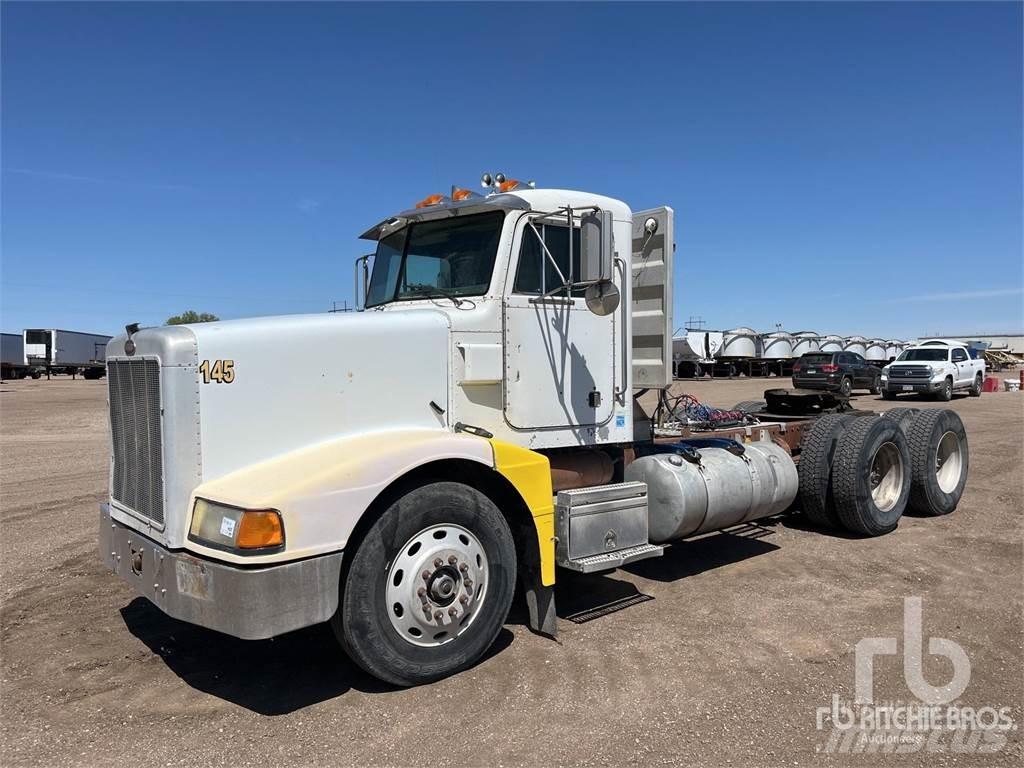 Peterbilt 379 牵引车