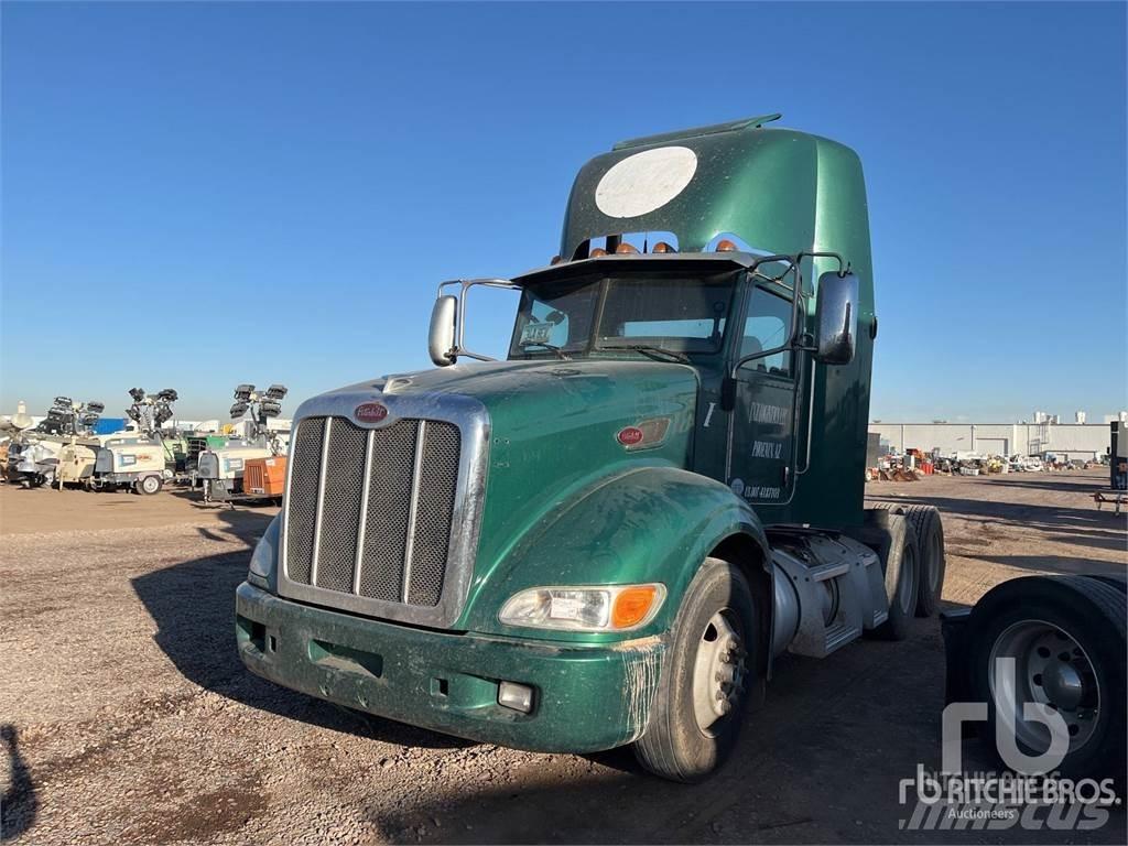 Peterbilt 386 牵引车
