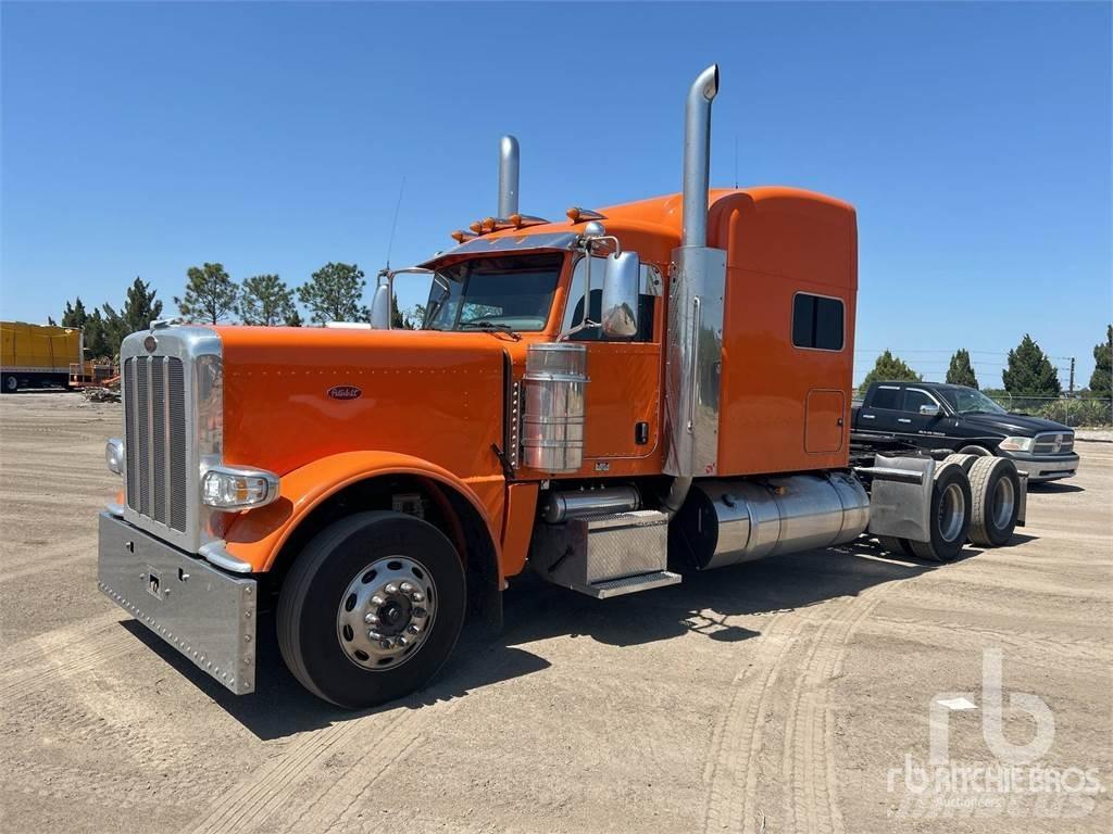 Peterbilt 389 牵引车