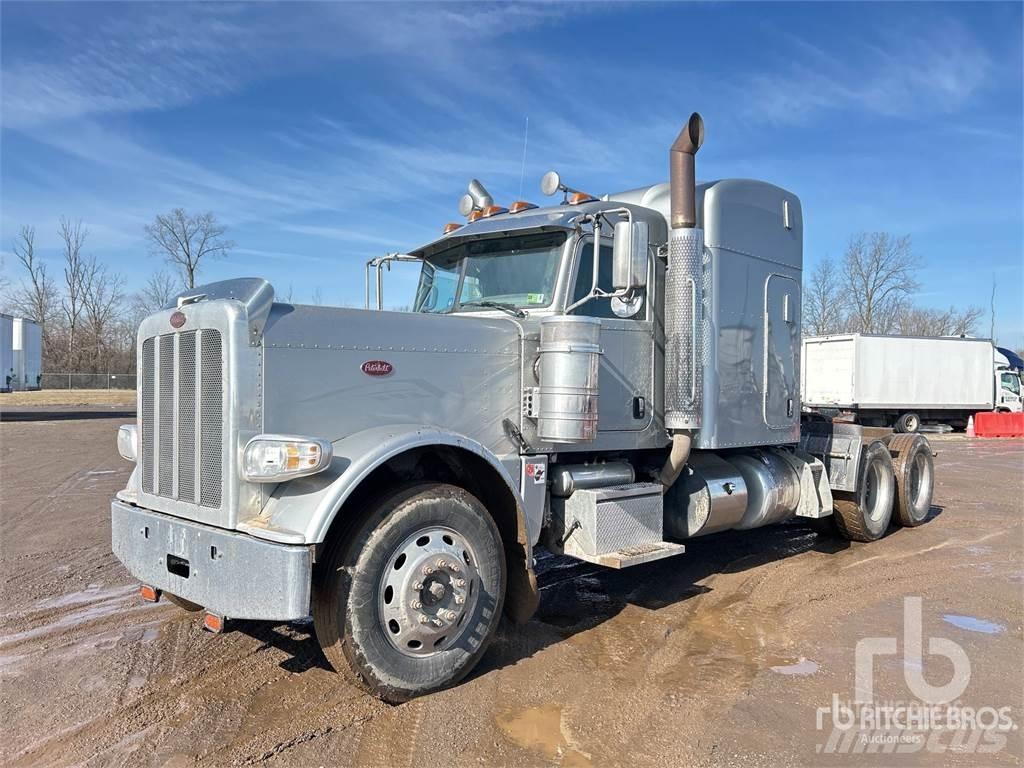 Peterbilt 389 牵引车
