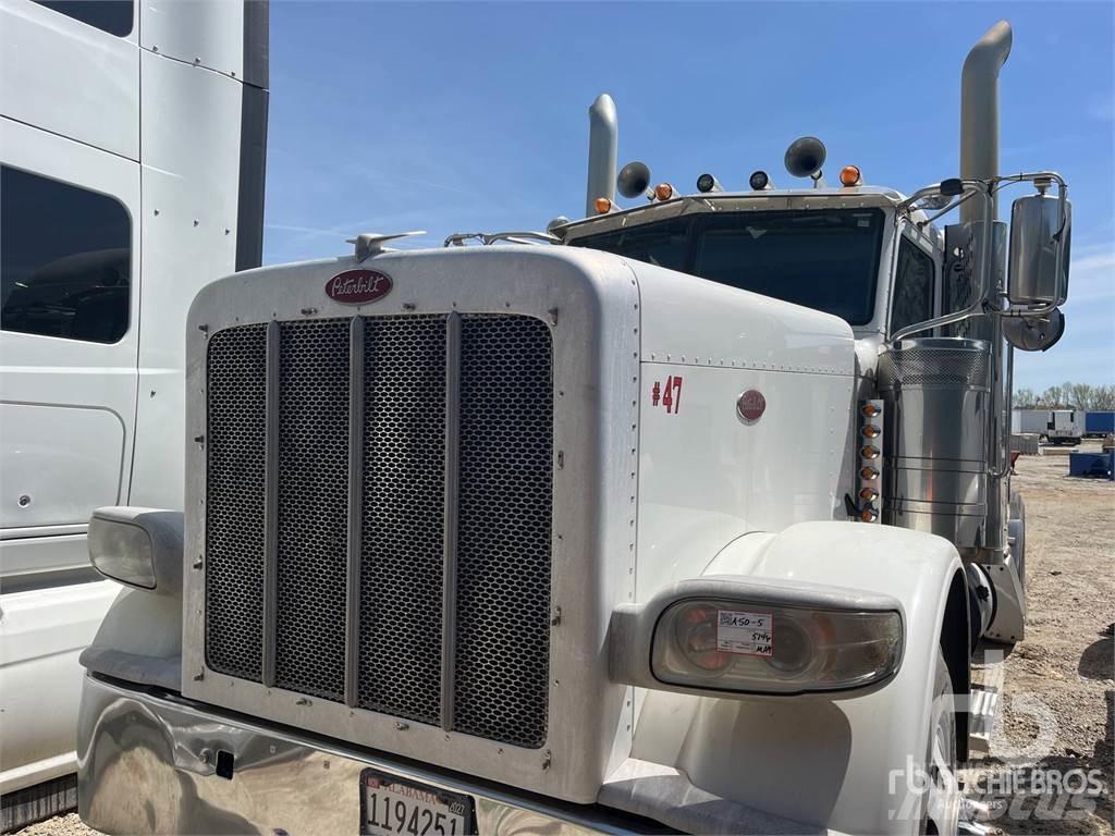 Peterbilt 389 牵引车