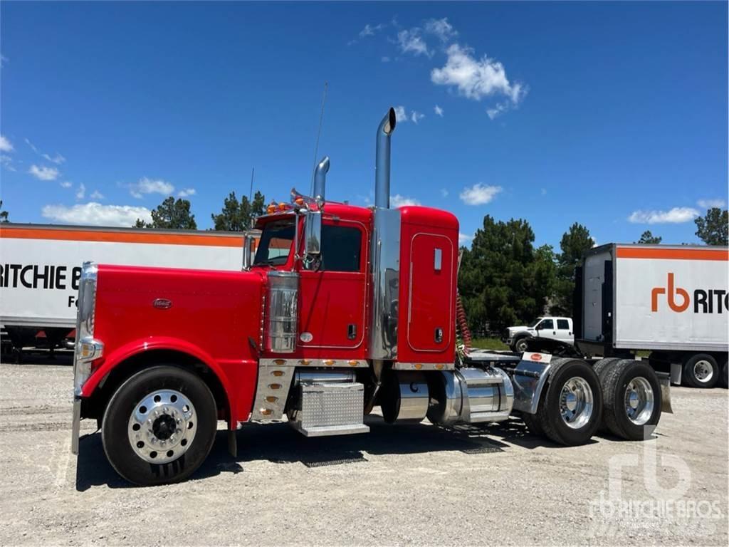 Peterbilt 389 牵引车