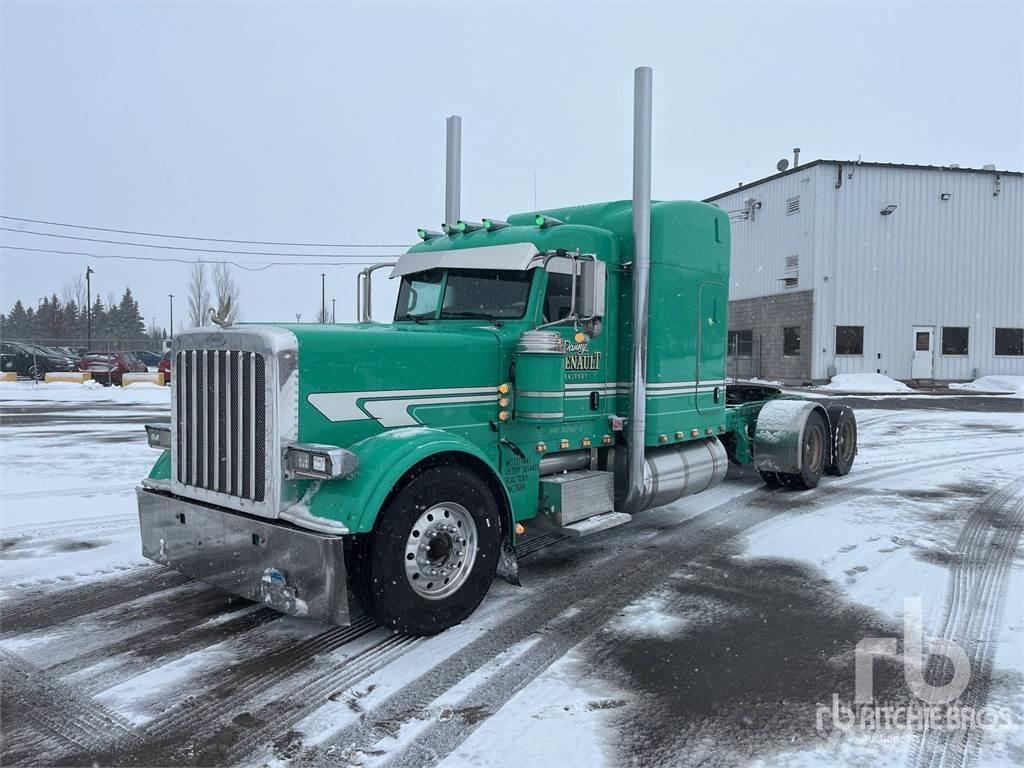Peterbilt 389 牵引车