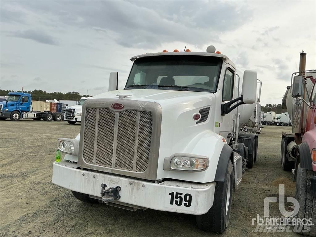 Peterbilt 567 混凝土搅拌车