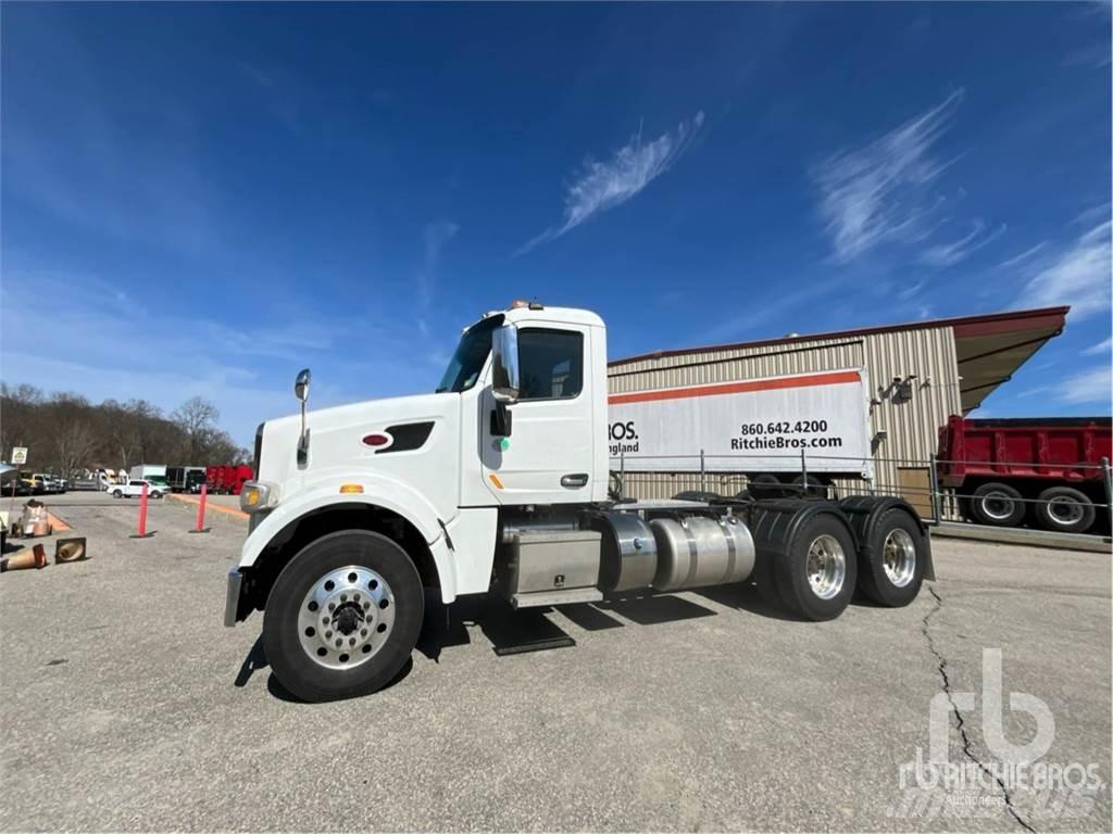 Peterbilt 567 牵引车