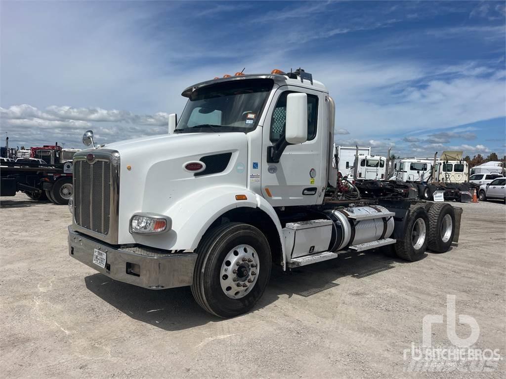 Peterbilt 567 牵引车