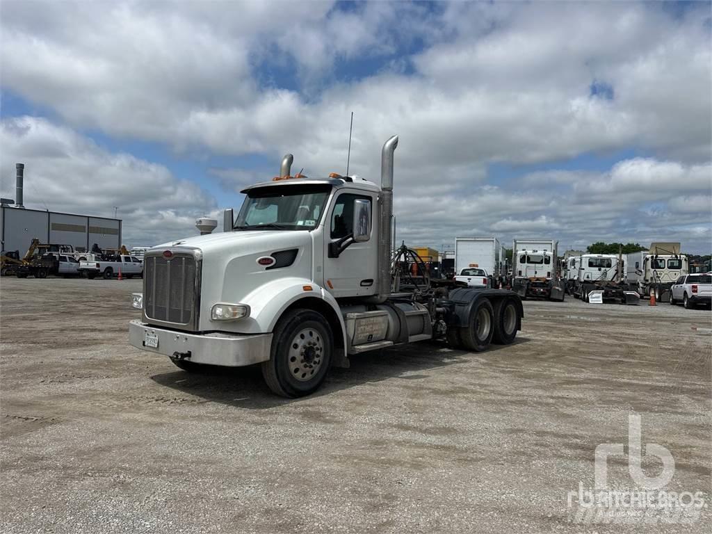 Peterbilt 567 牵引车