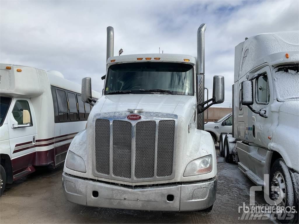 Peterbilt 579 牵引车