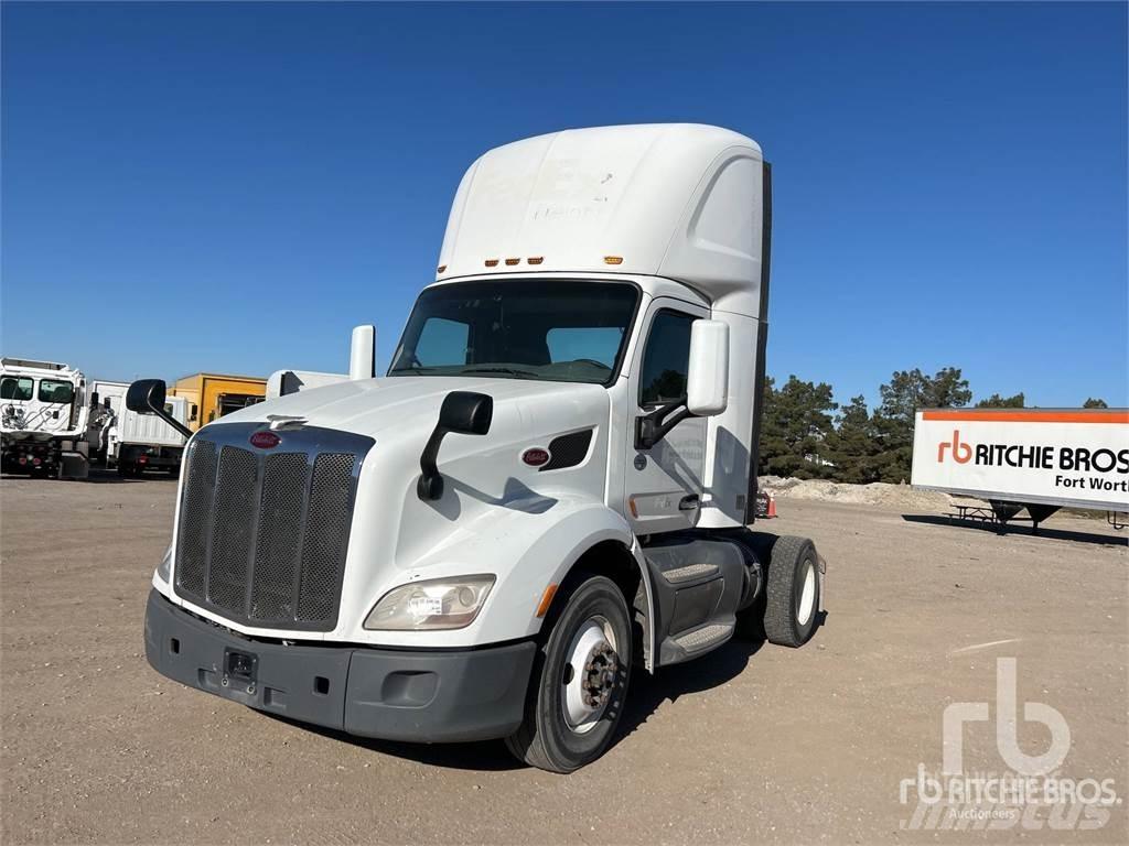 Peterbilt 579 牵引车