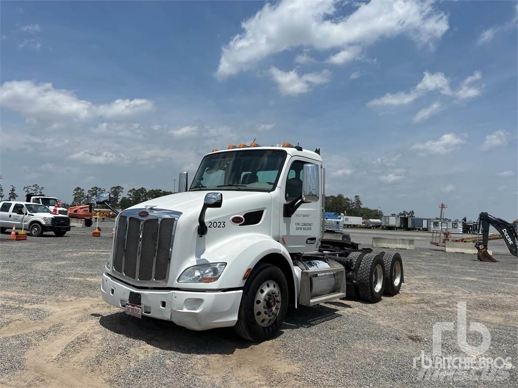 Peterbilt 579 牵引车