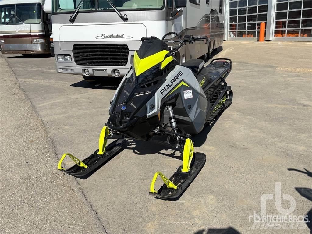 Polaris PATRIOT 雪地摩托车