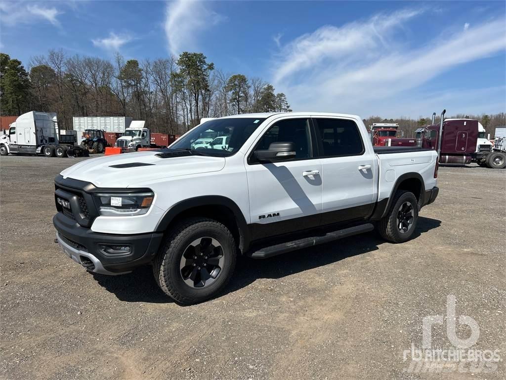 RAM 1500 皮卡车