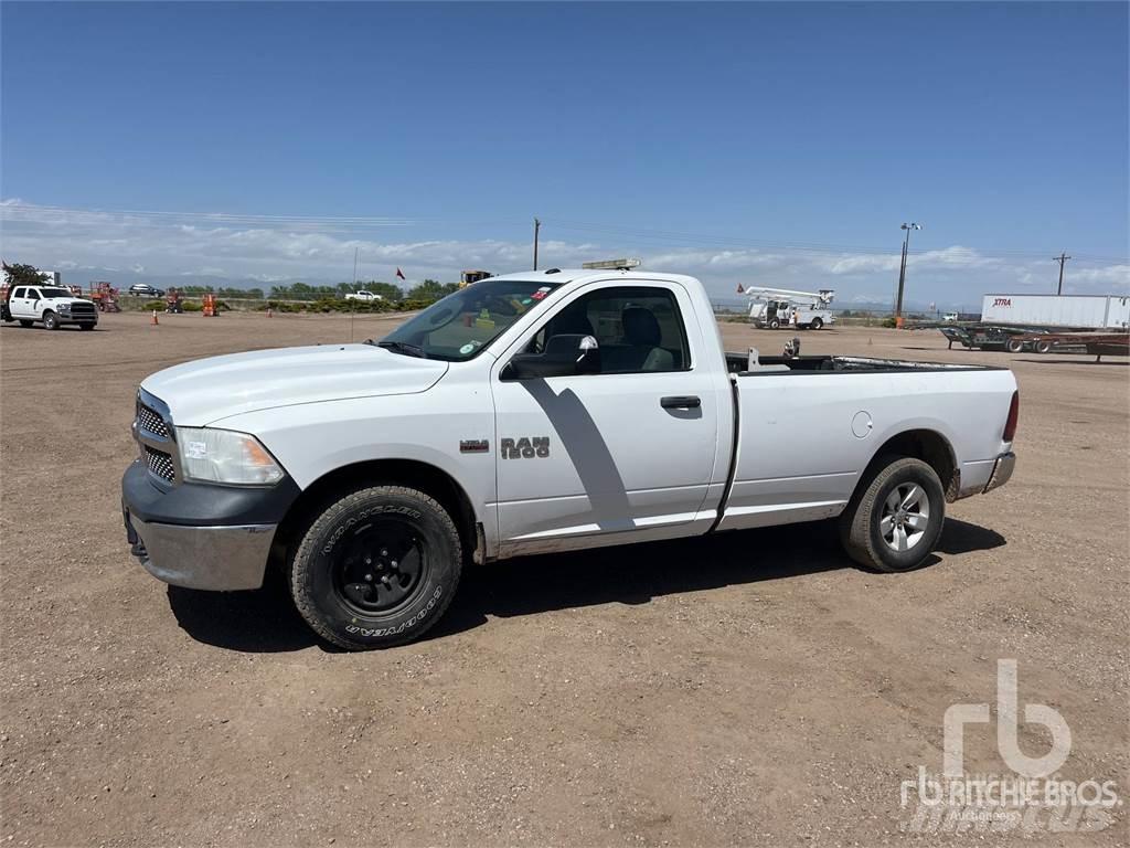 RAM 1500 皮卡车