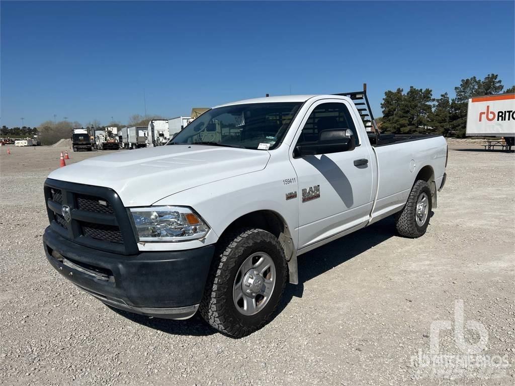 RAM 2500 皮卡车