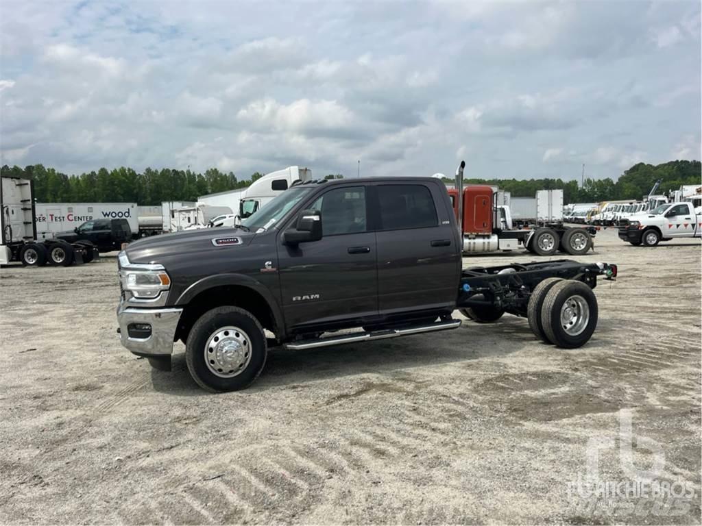 RAM 3500 平板车