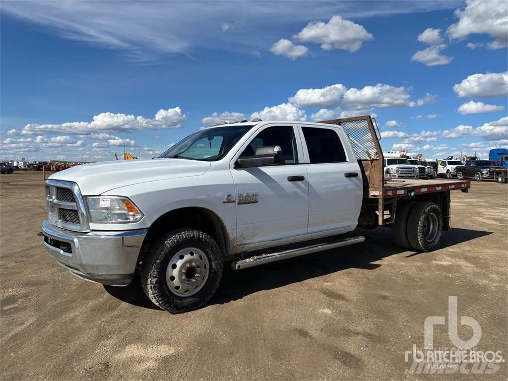 RAM 3500HD 平板栏板货车