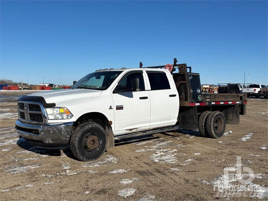 RAM 3500HD 平板栏板货车