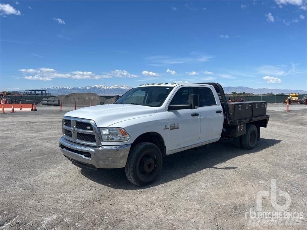 RAM 3500HD 平板栏板货车