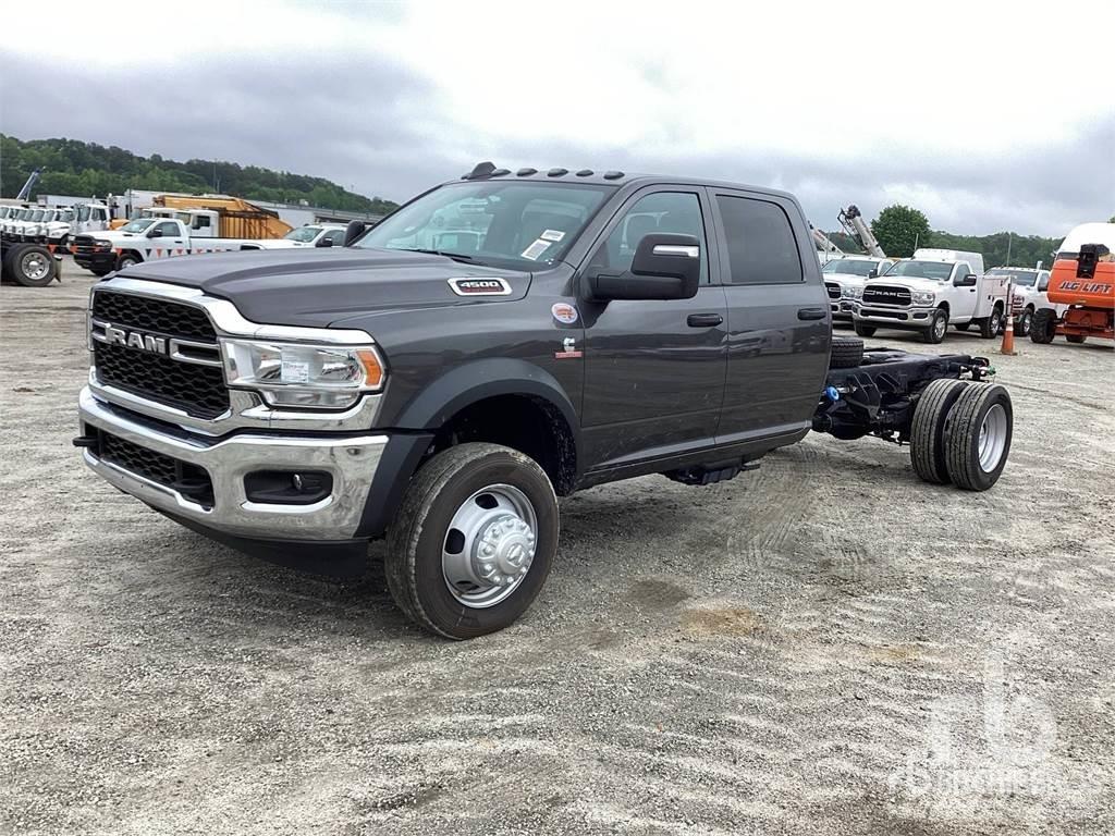 RAM 4500 平板车