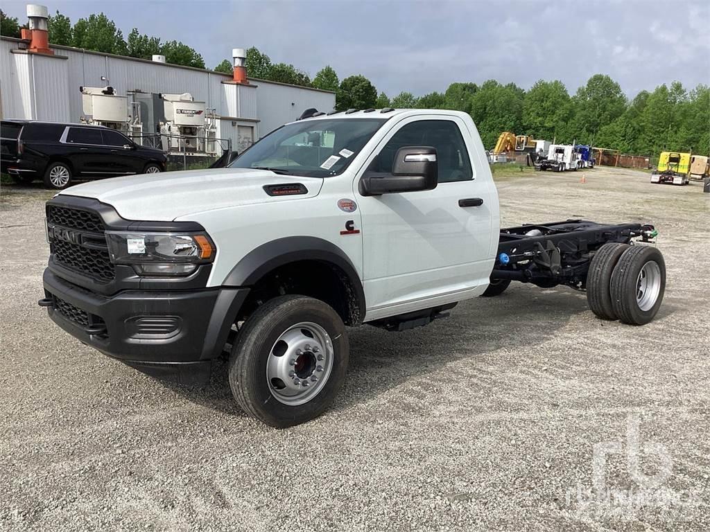 RAM 4500 平板车
