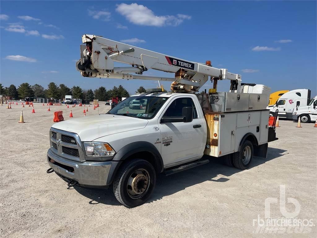RAM 5500 拖拉移动式高空作业平台
