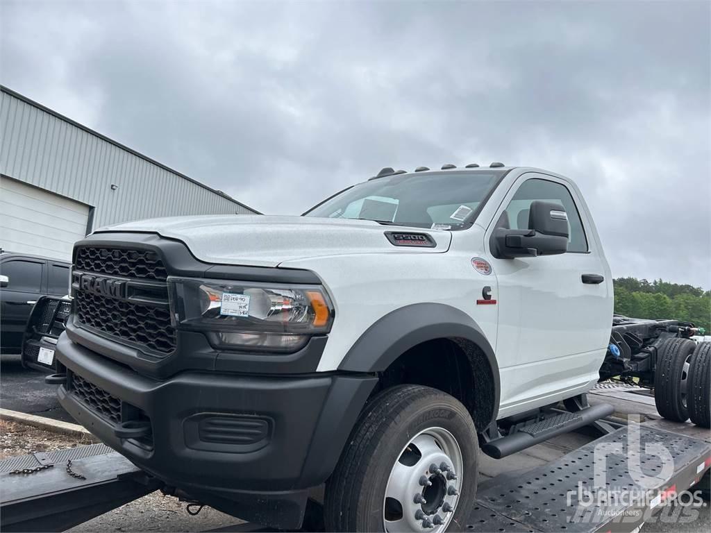 RAM 5500 平板车