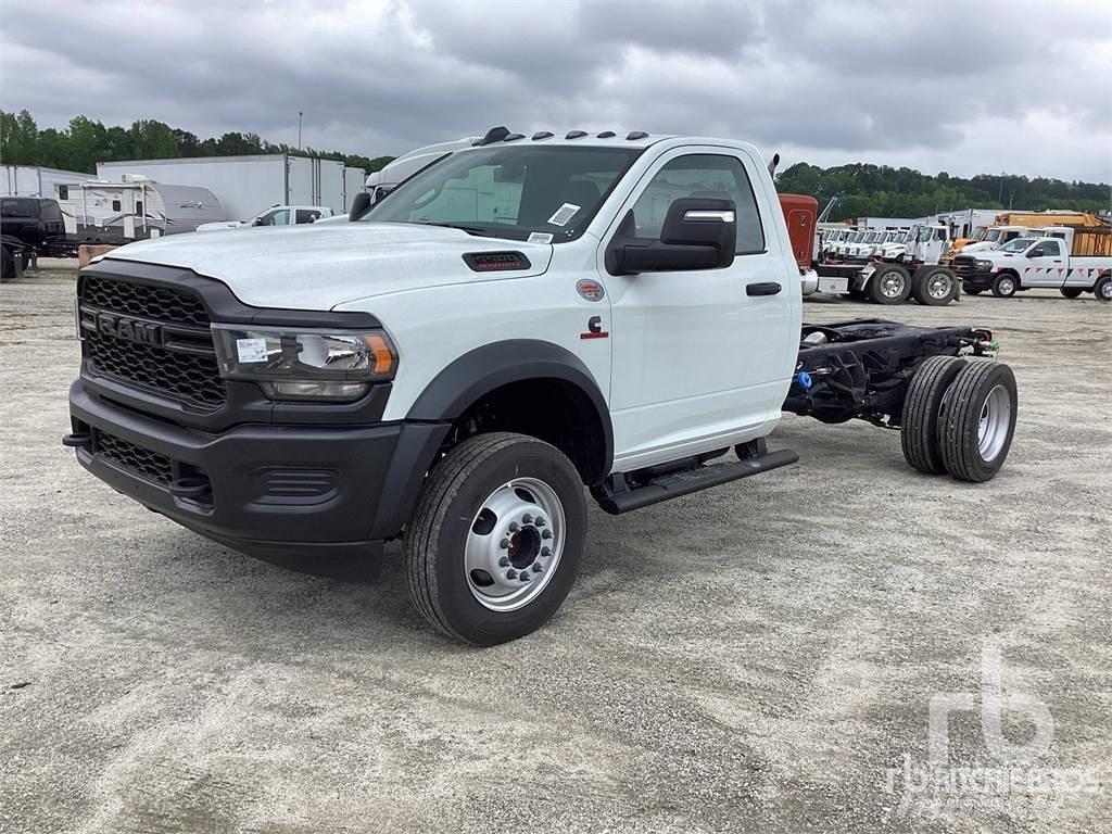RAM 5500 平板车
