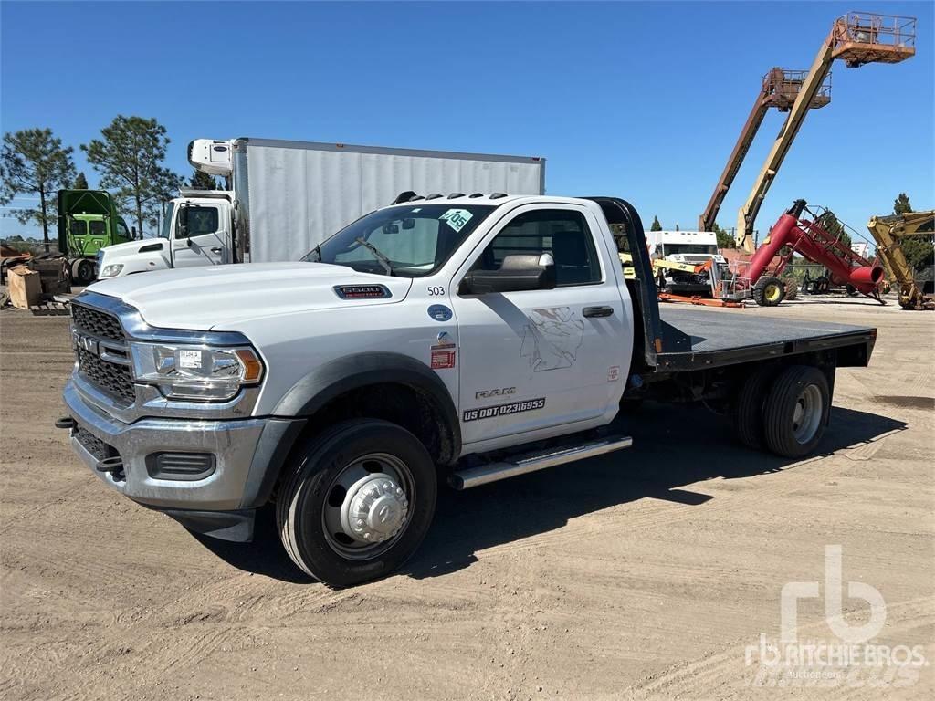 RAM 5500HD 平板栏板货车