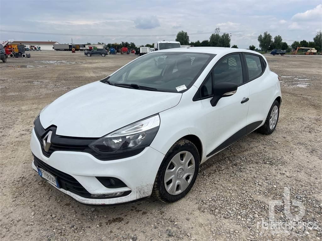 Renault CLIO 大型面包车