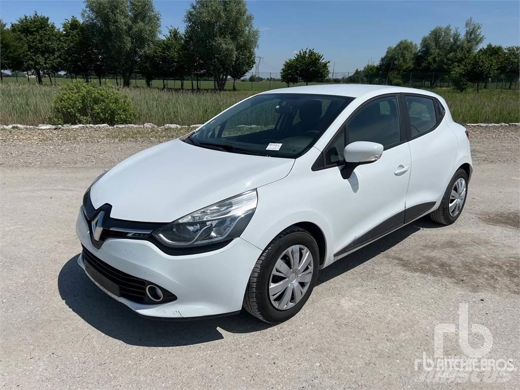 Renault CLIO 汽车