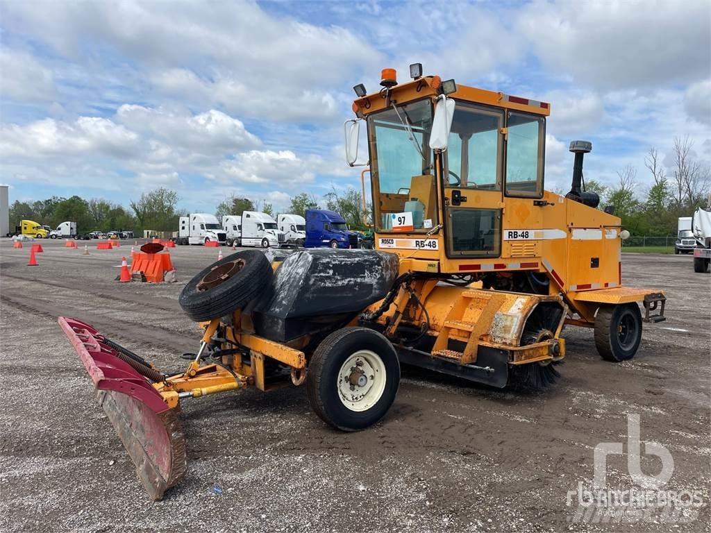 Rosco 4850 室内清扫机