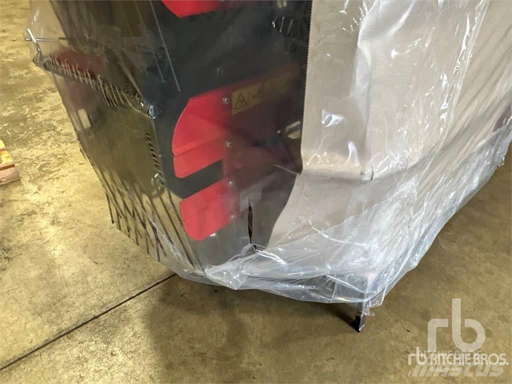 Sitrex GSE 240 犁耙和摊草机
