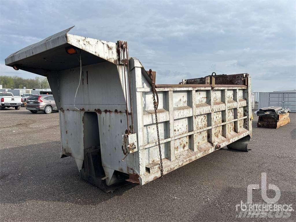  Skid-Mounted 储物箱
