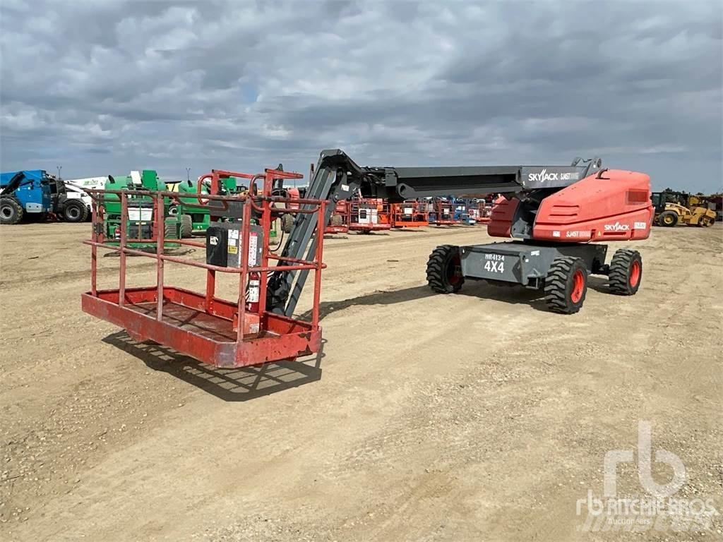 SkyJack SJ45T 曲臂高空工作平台