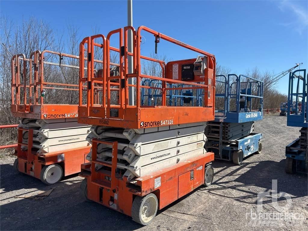 Snorkel S4732E 剪叉式升降机