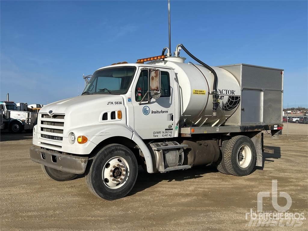 Sterling L7500 组合/真空油槽车