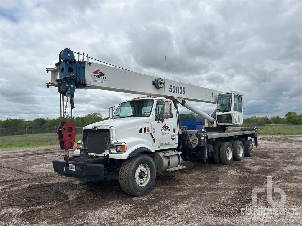 Sterling L9500 起重车