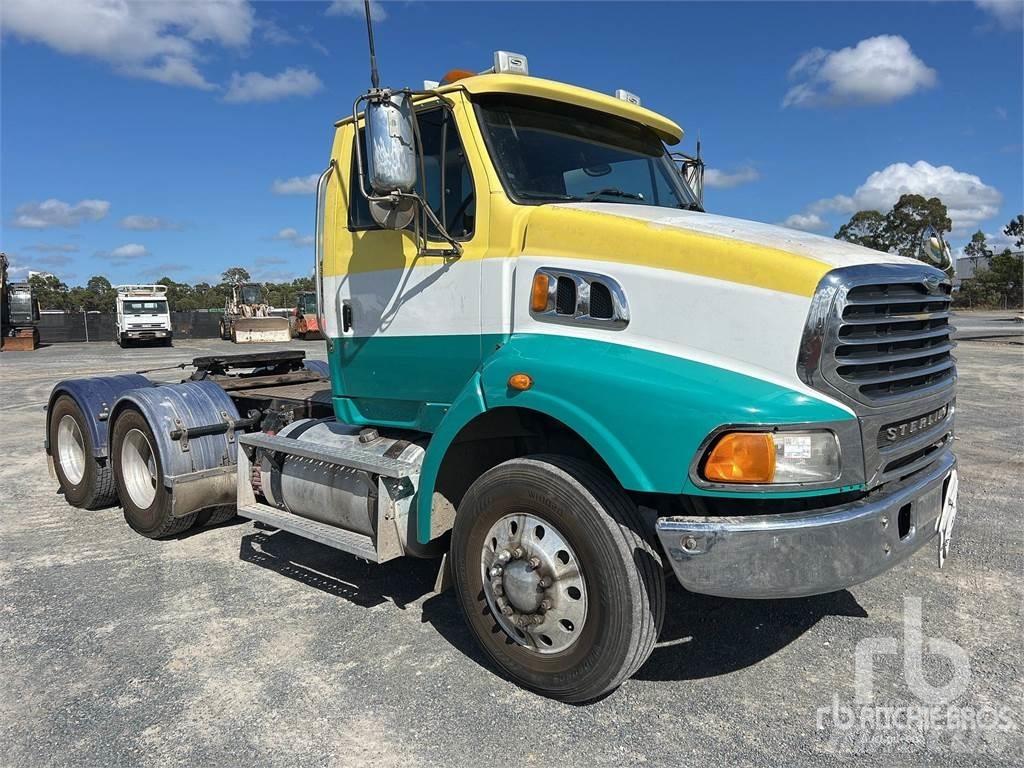 Sterling LT9500 牵引车