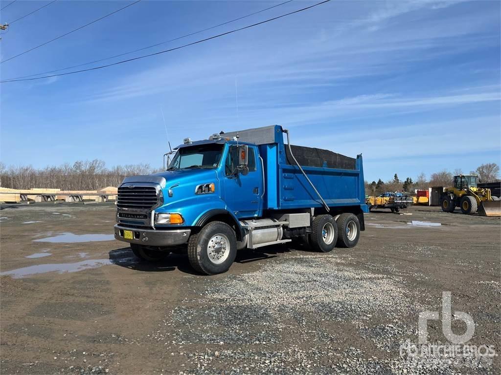 Sterling LT9500 自卸式货车