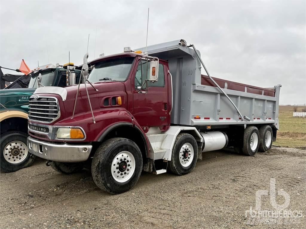 Sterling LT9513 自卸式货车