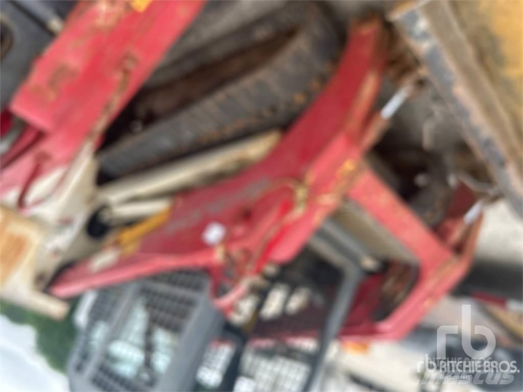 Takeuchi TL10 滑移装载机