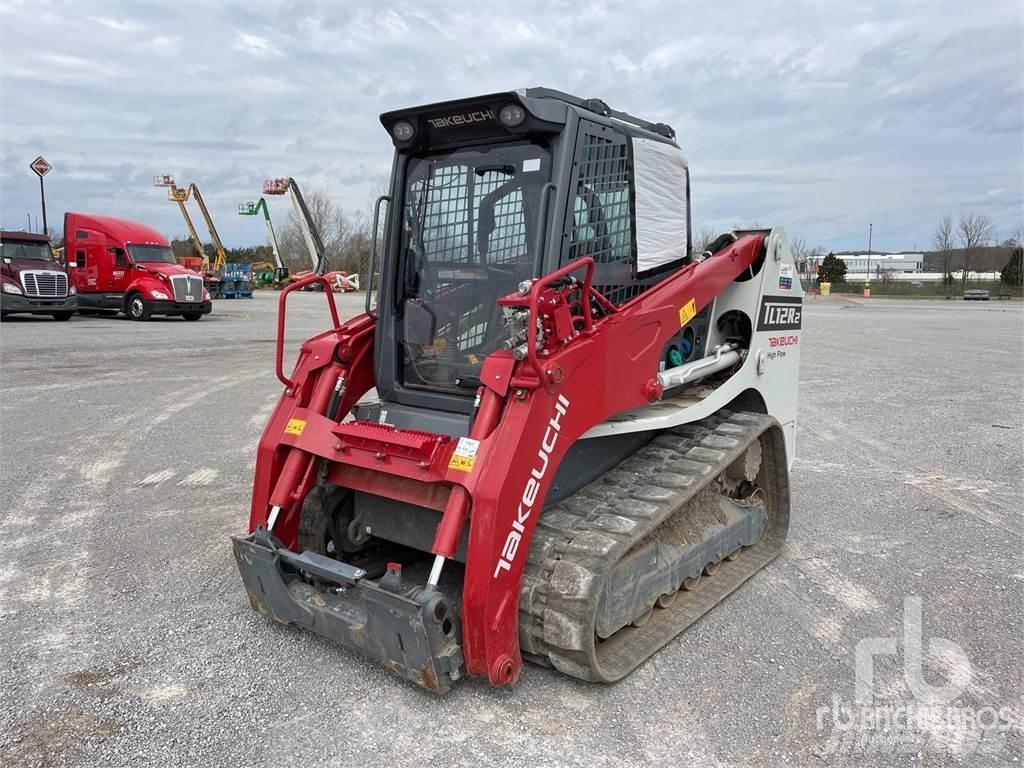 Takeuchi TL12R2 滑移装载机
