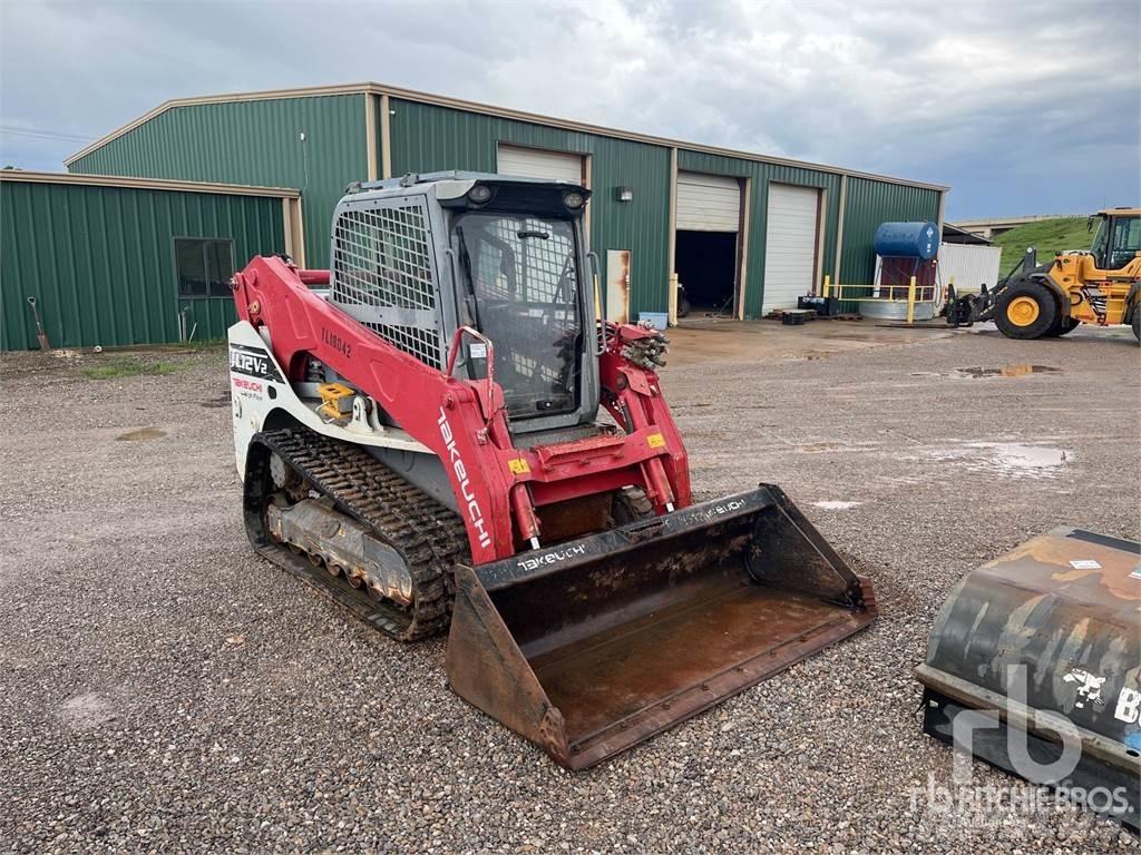 Takeuchi TL12V2 滑移装载机
