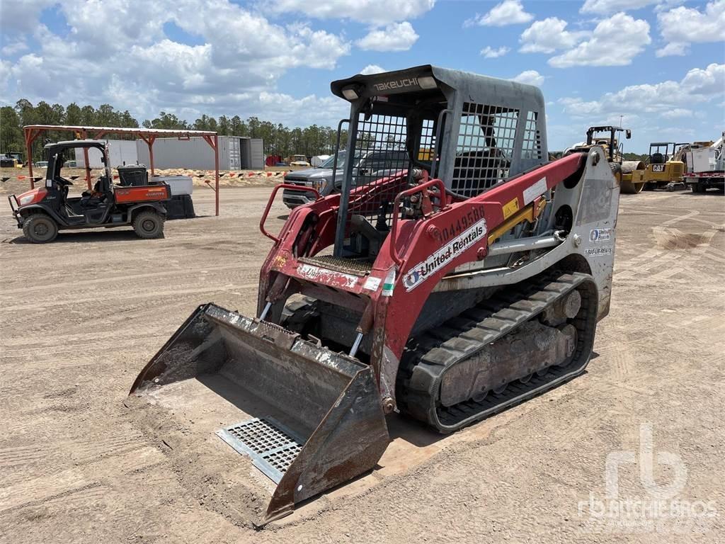 Takeuchi TL8 滑移装载机