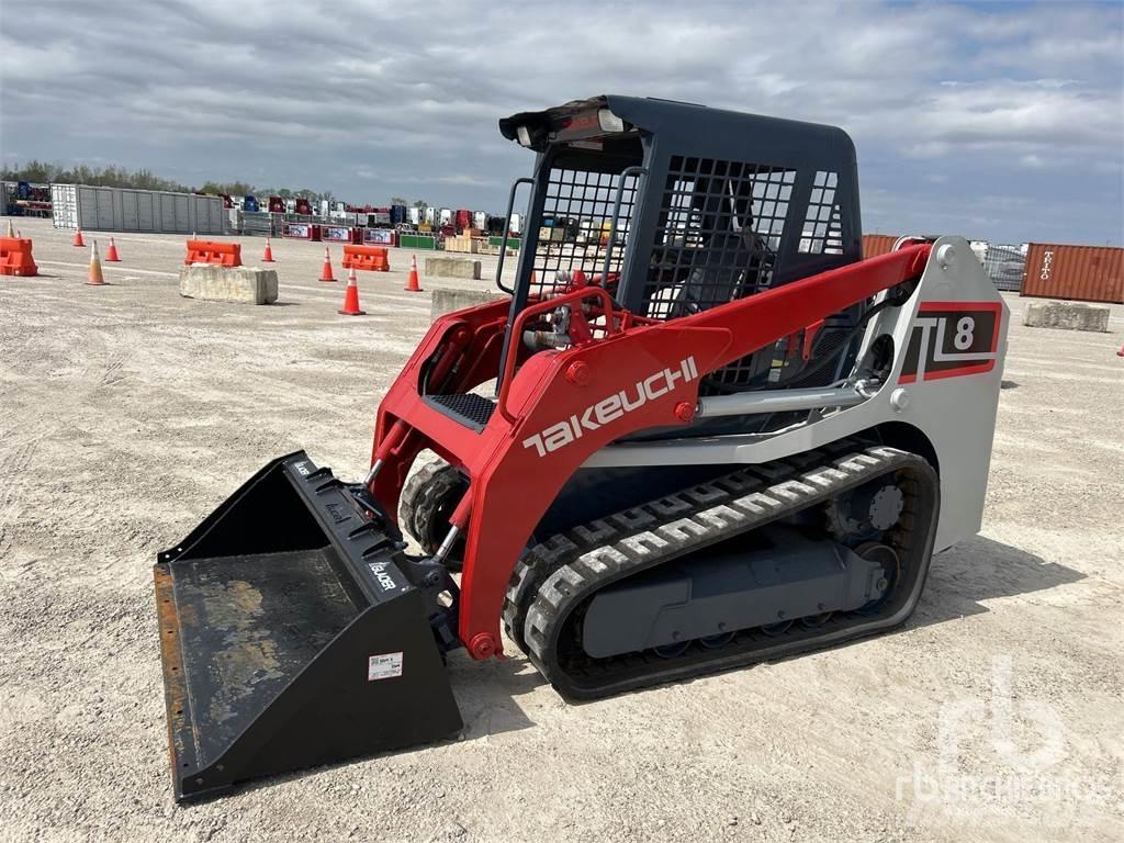 Takeuchi TL8 滑移装载机