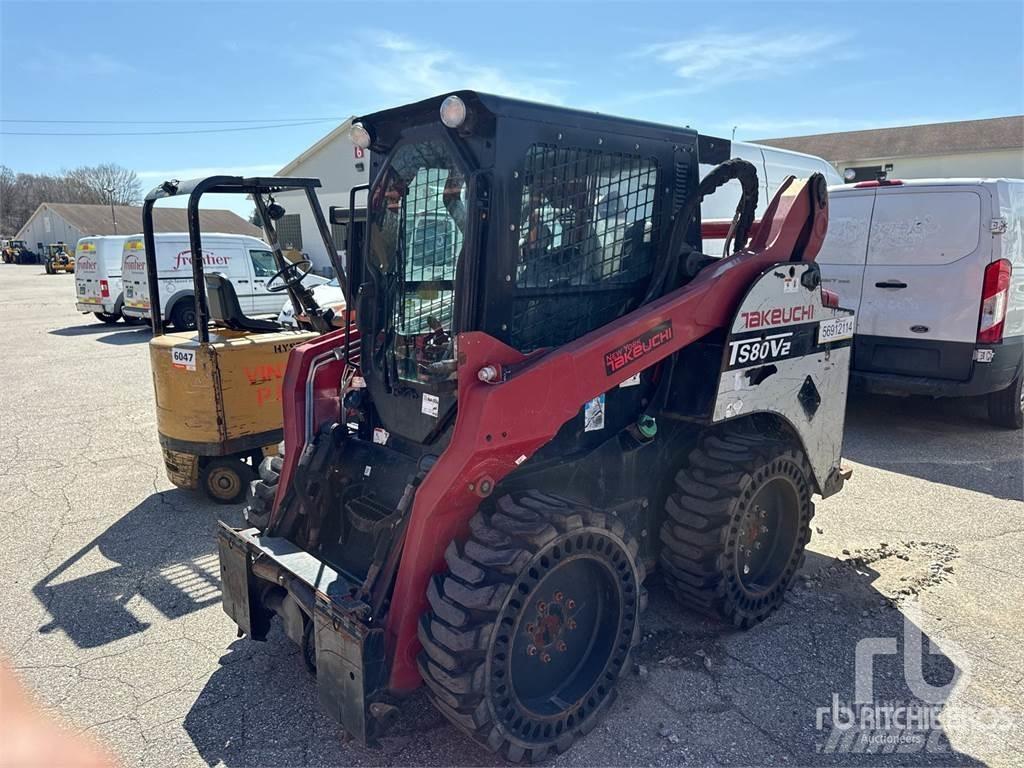 Takeuchi TS80V2 滑移装载机