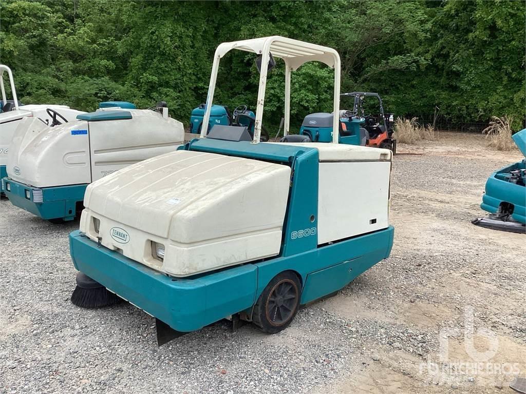 Tennant 6600 扫地机