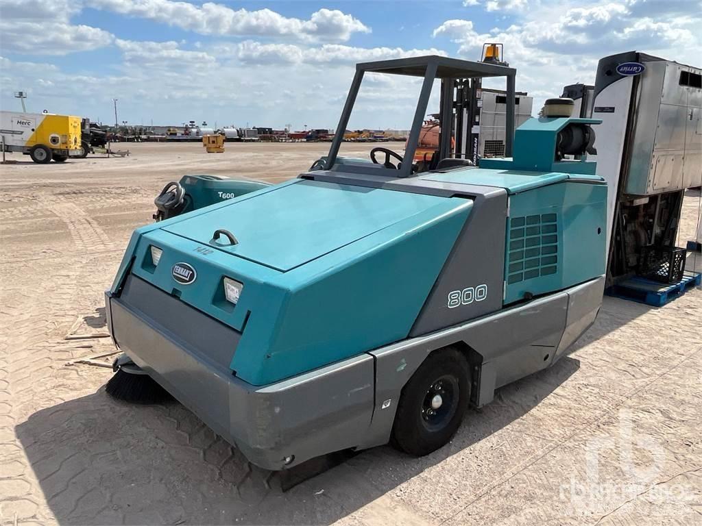 Tennant 800 扫地机