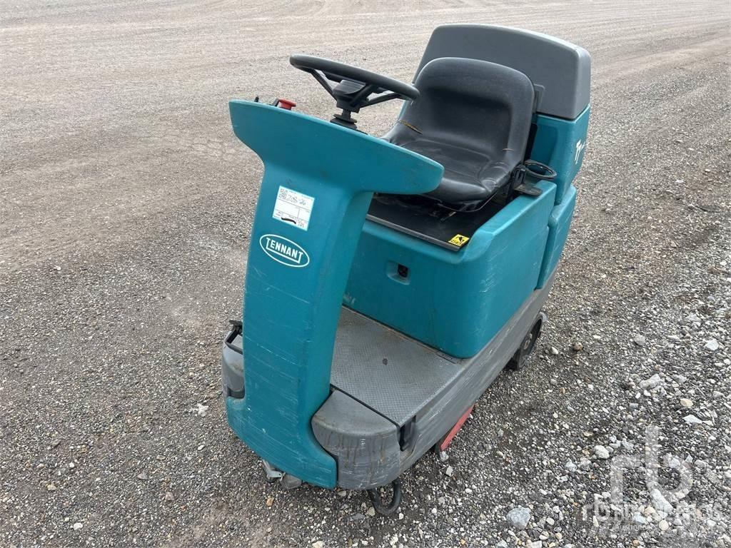 Tennant T7 扫地机